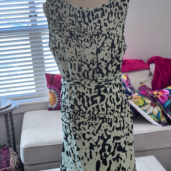 Diane von Furstenberg dress size 12 - Picture 10 of 11